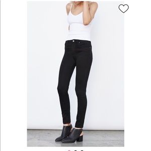 BLANK NYC Crybaby high rise jeans